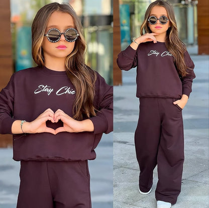 طقم Stay Chic للبنات 2026