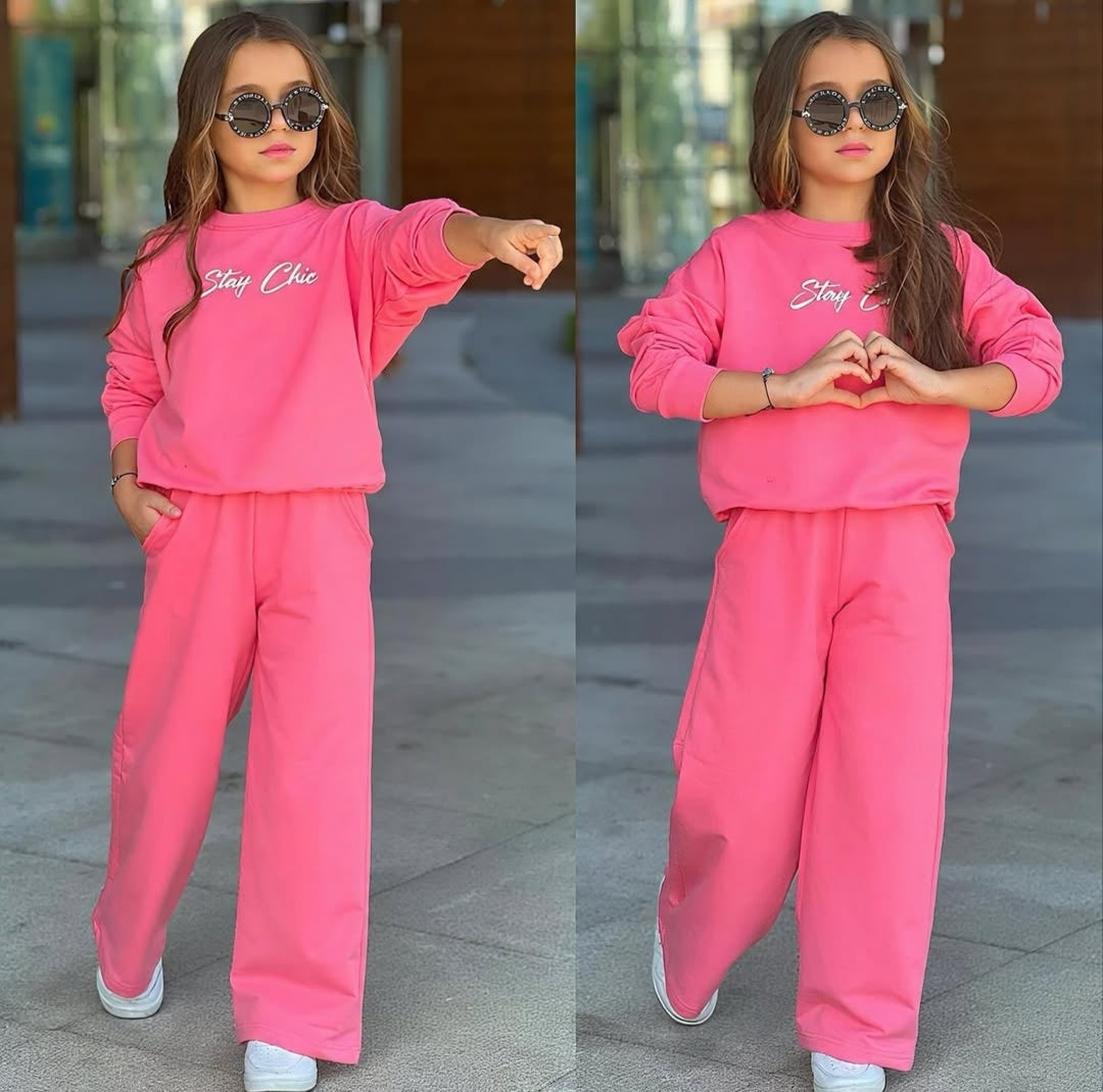 طقم Stay Chic للبنات 2026